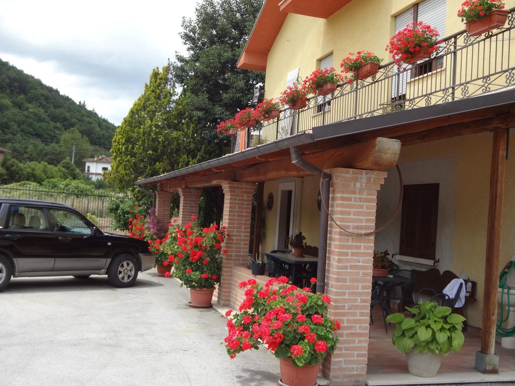 Le Stanze Di Bacco Villa Cagnano Amiterno Exterior foto