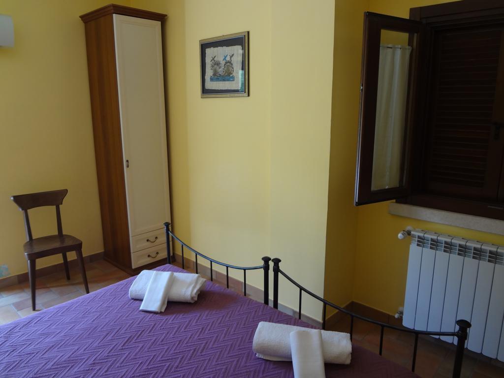 Le Stanze Di Bacco Villa Cagnano Amiterno Cameră foto