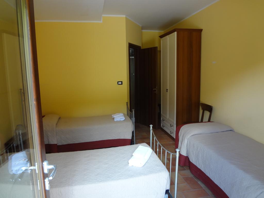 Le Stanze Di Bacco Villa Cagnano Amiterno Cameră foto
